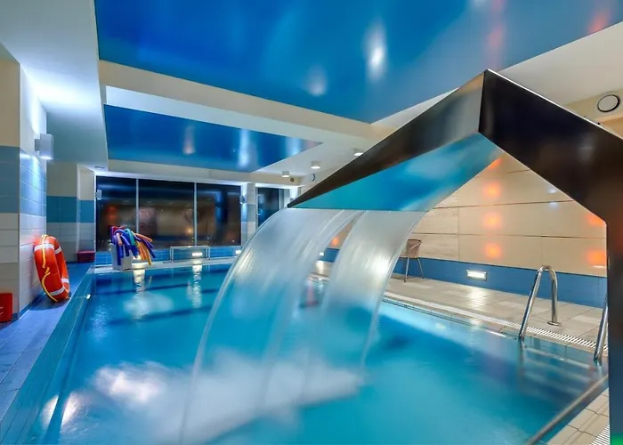 리조트 Osrodek Perelka 코워브제크